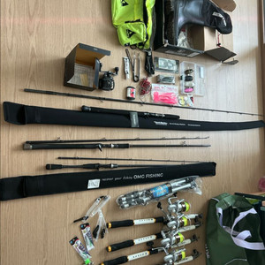 낚시대 일괄 판매합니다.(1시간동안만 게시된금액판매)