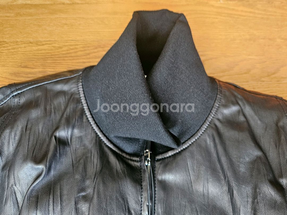 [가격인하] (새상품) 타임 램스킨 하이넥 집업자켓--5