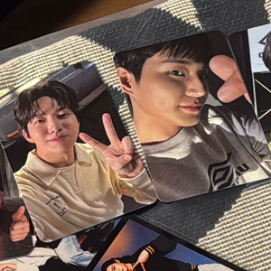 데이식스 엄브로 포카 성진 영케이 원필 도운