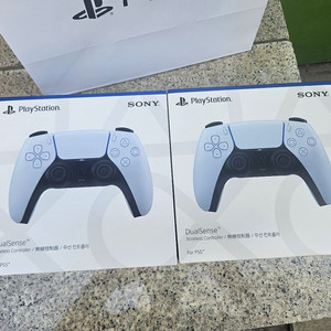 PS5 듀얼센스 컨트롤러 (화이트) 새상품 2개