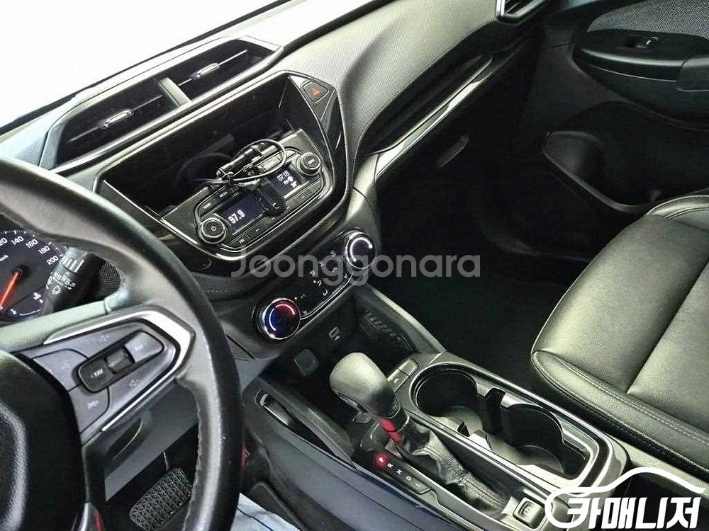 [쉐보레]트레일블레이저 2WD 1.2 터보 가솔린 LT--9