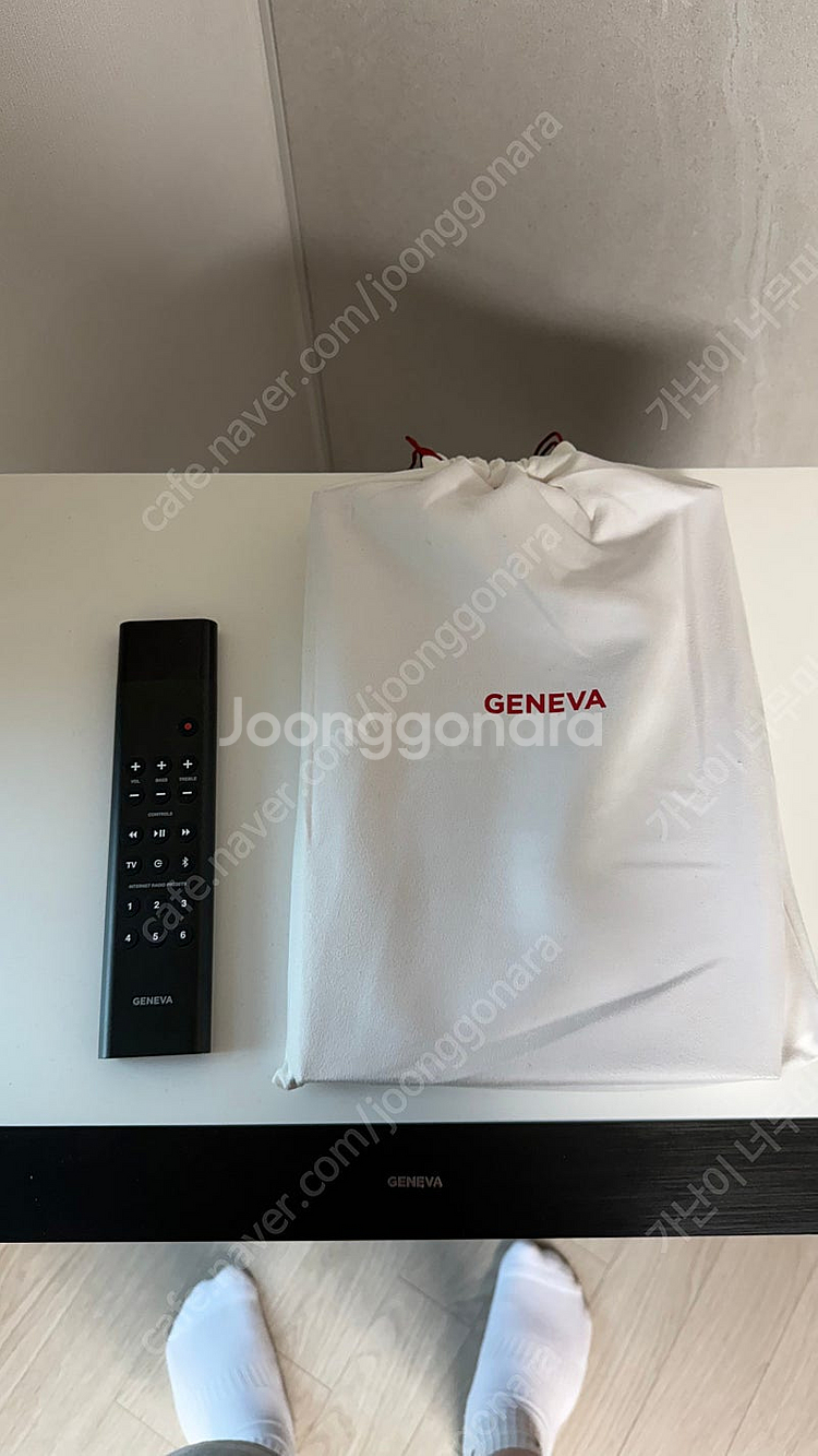 제네바 디콘 L 화이트 팝니다--4