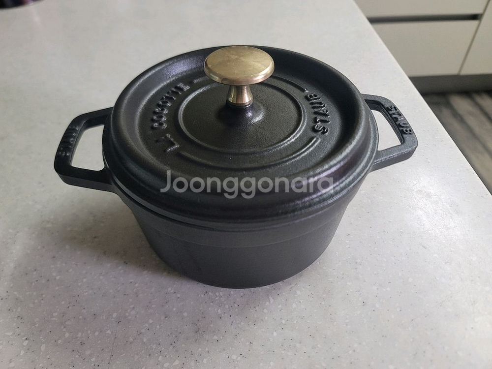 가격인하 르쿠르제 스타우브 꼬꼬떼 16cm 블랙--1