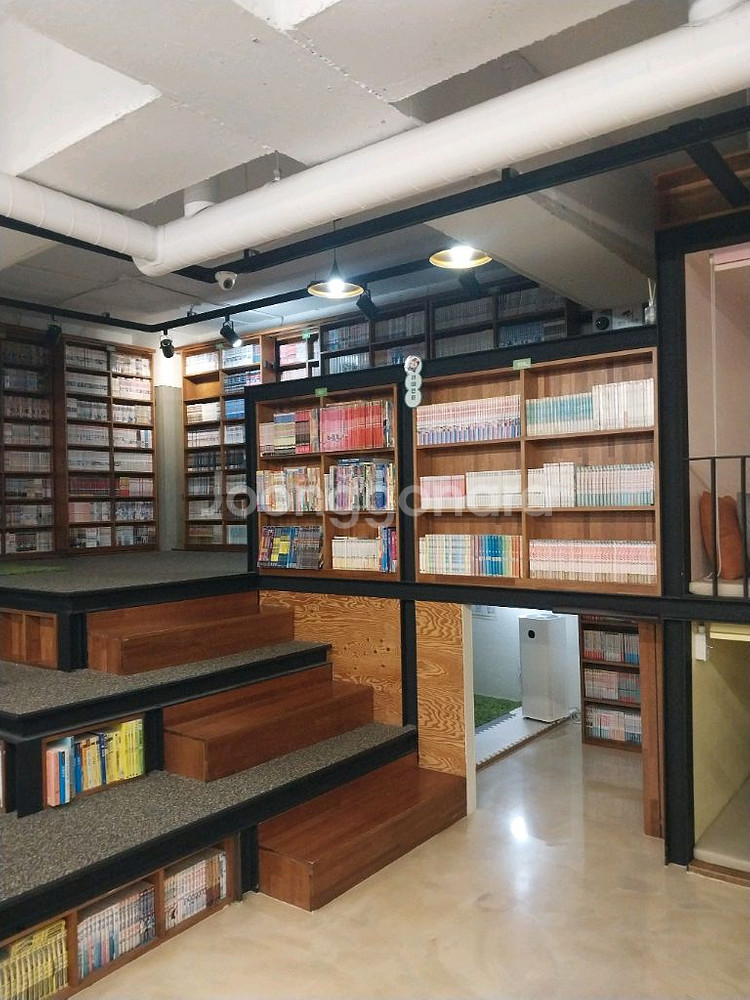 만화(웹툰코믹순정아동)카페용품.실사참조--1