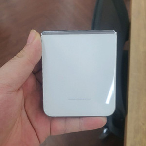 갤럭시Z플립4 256G 무잔상 AAA 23만
