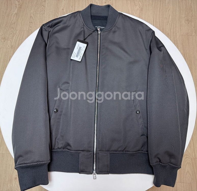 질스튜어트뉴욕 gipitex ma1 봄버 L 정가89--0