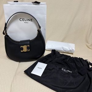 셀린느 아바백 트리옹프 블랙