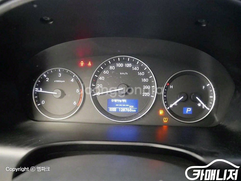 [현대]더 뉴 그랜드 스타렉스 2WD 어반 9인승 프리--6