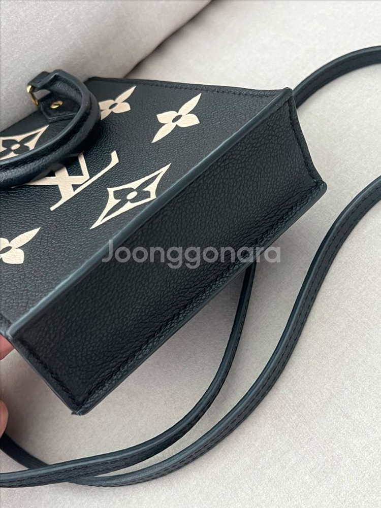 루이비통 쁘띠삭플라--2