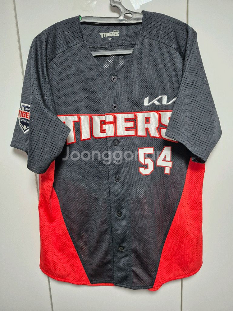 기아타이거즈 유니폼 105사이즈 양현종 마킹 팝니다--0