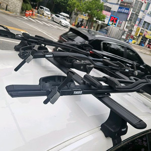 툴레 지붕형 자전거 캐리어