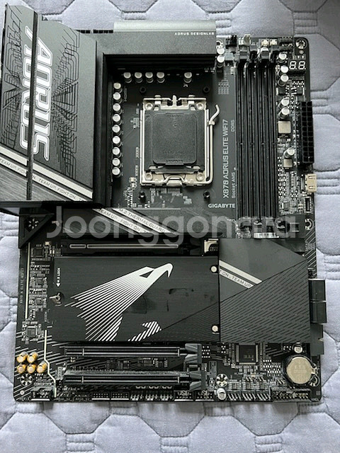 x870 어로스 엘리트 블랙 판매합니다--0