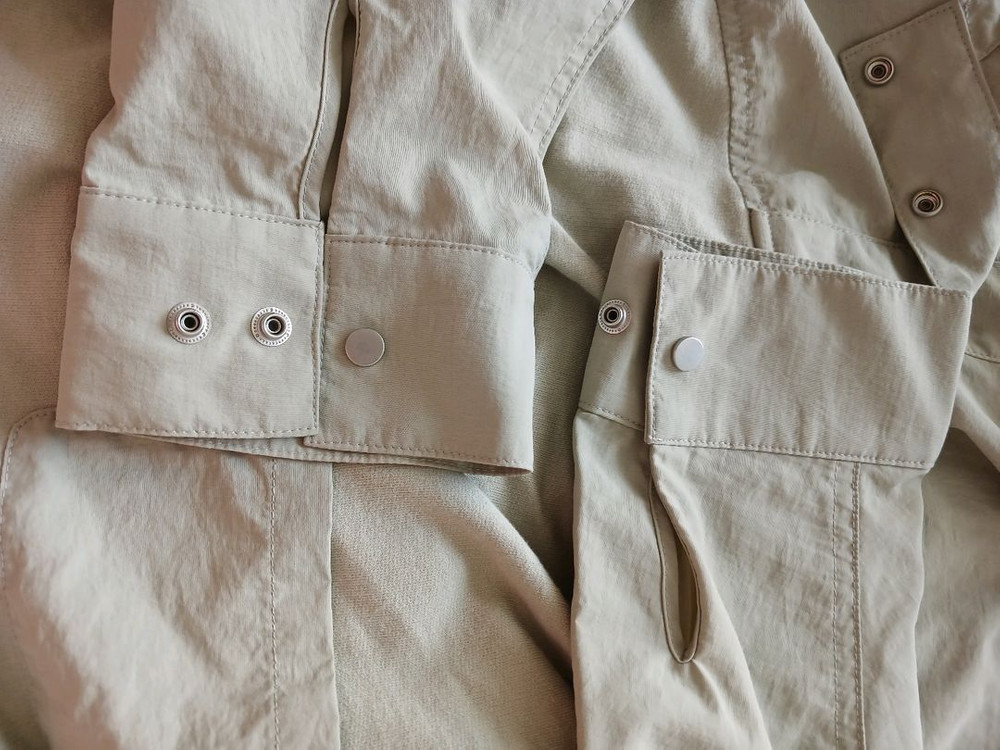 AtG 후드 아노락 이미지