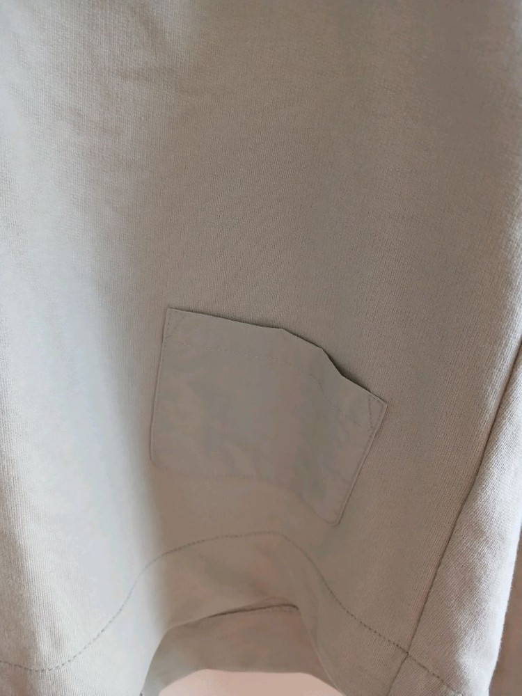 AtG 후드 아노락 이미지