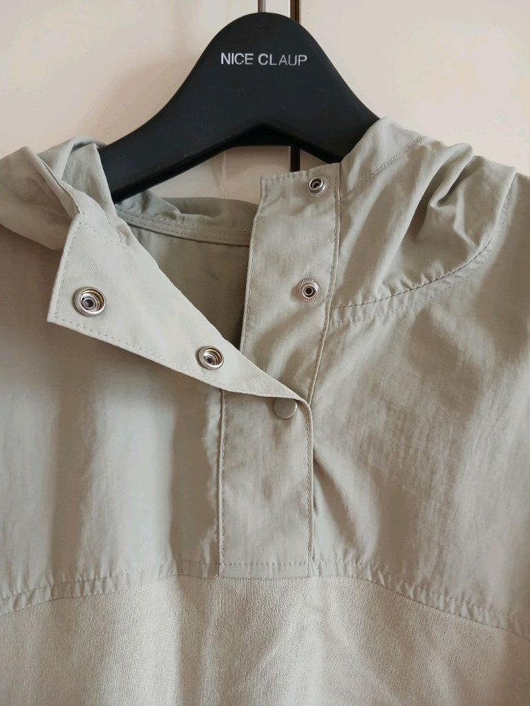 AtG 후드 아노락 이미지