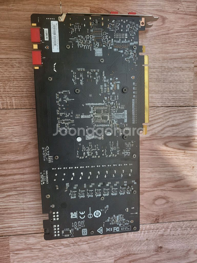 msi gtx1070 아머 8기가 판매합니다.--1