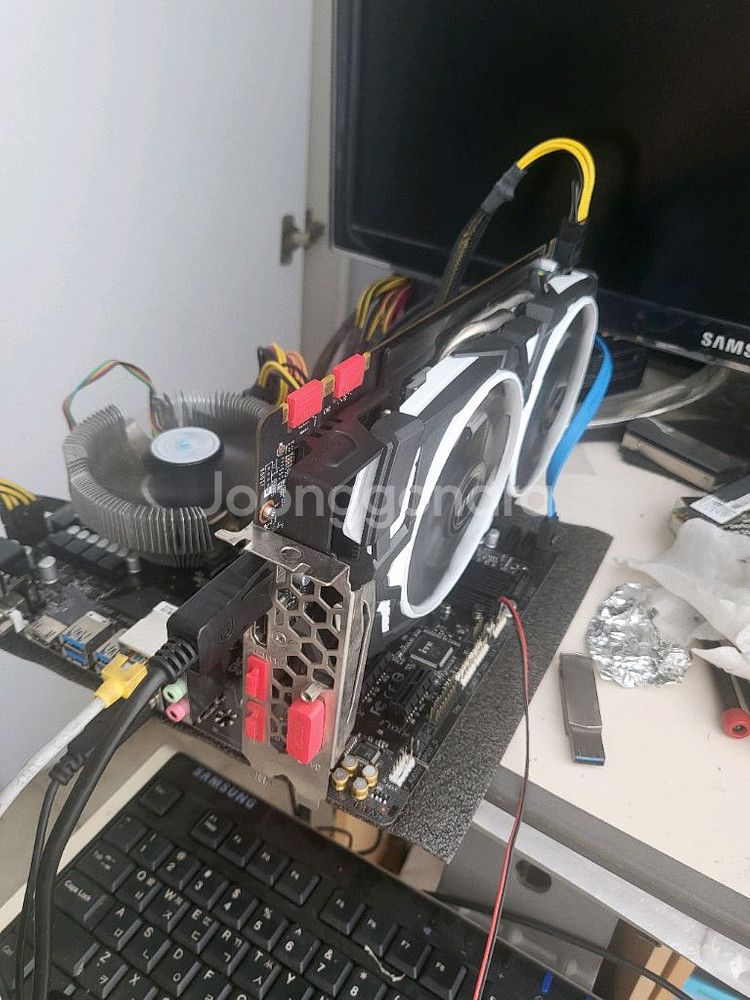 msi gtx1070 아머 8기가 판매합니다.--2