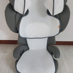 싸이벡스 제트픽스 주니어 카시트