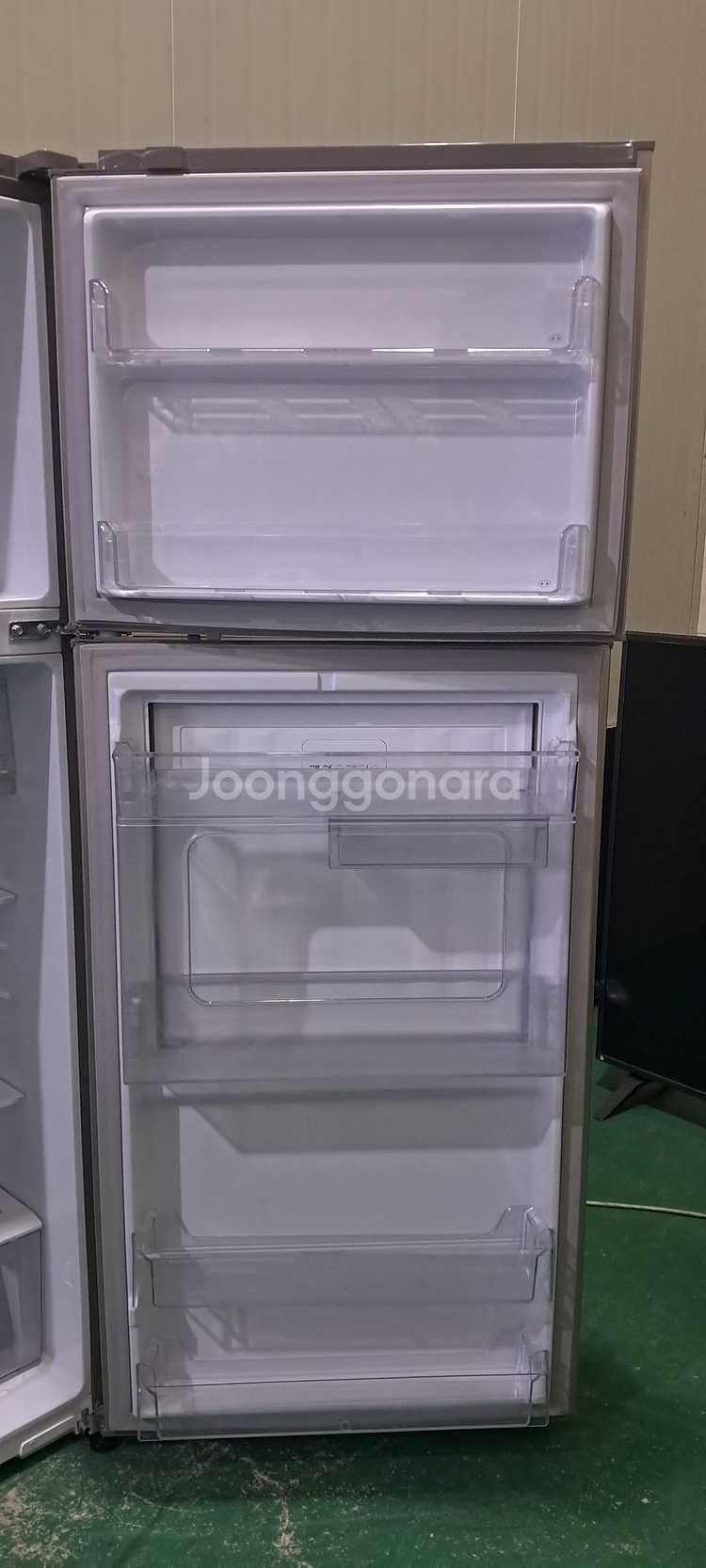 1588 엘지 441L 2도어냉장고(메탈)--5