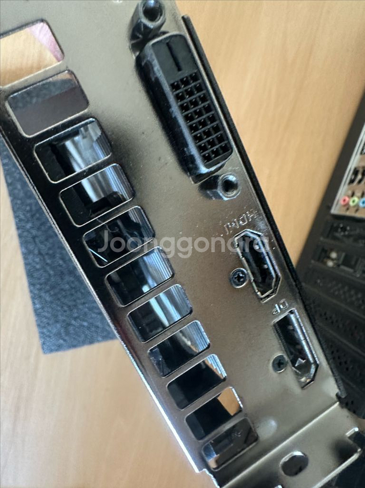 갤럭시 GTX1660 SUPER 6GB 판매 합니다.--2