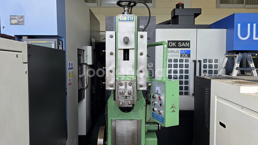 우창 슬로터(210형) 판매합니다.--1