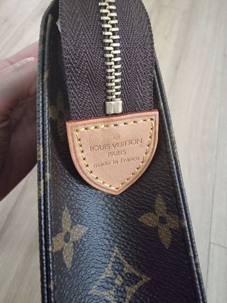 루이비통 토일렛 토일레트리 26--1