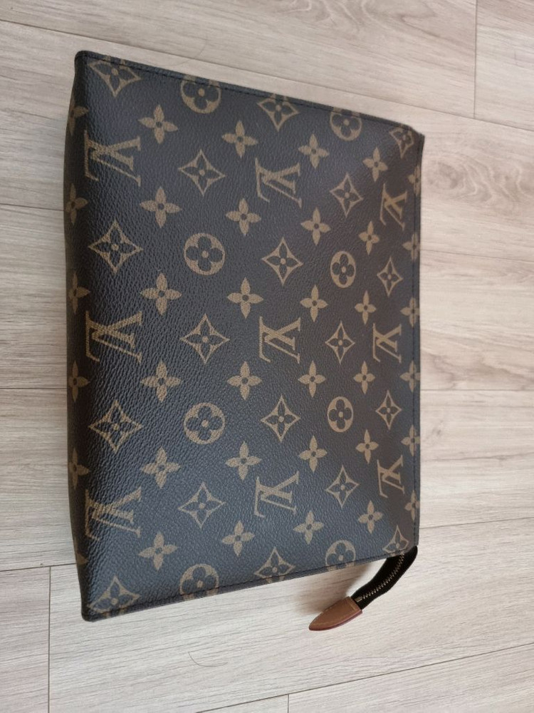 루이비통 토일렛 토일레트리 26--5