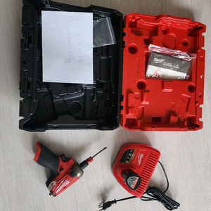 밀워키 M12 FQID-201C 오일펄스 임팩드라이버