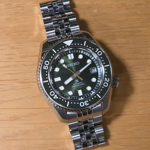 세이코 마린마스터 마마300 그린 한정판 SBDX021