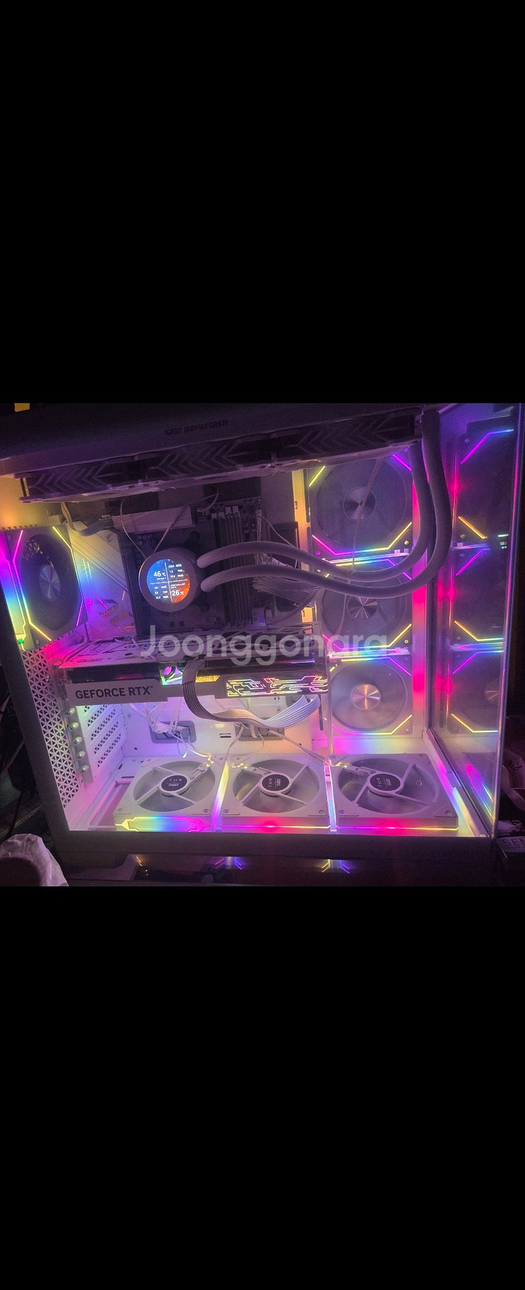 9800x3D 5070Ti 화이트PC--0