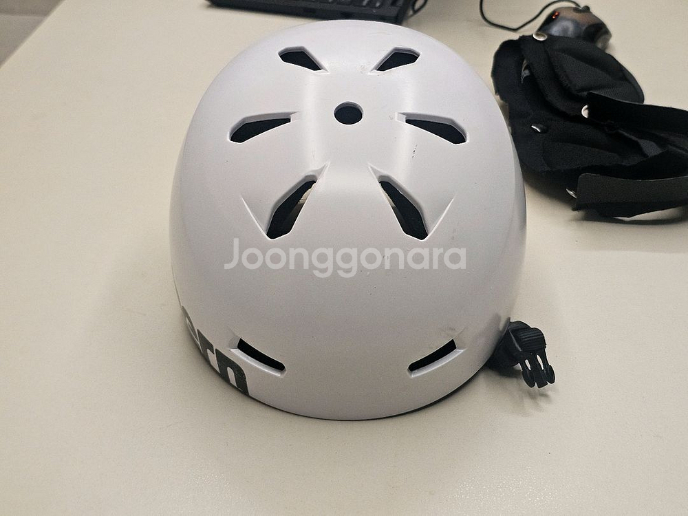 번 BERN 마콘 헬멧--0