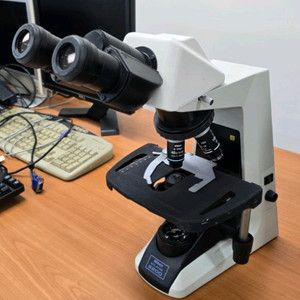 니콘 생물현미경 E200 이미지