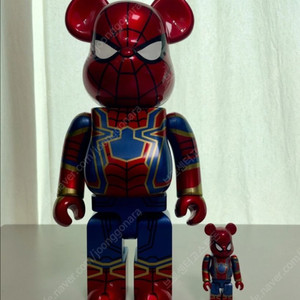 아이언스파이더맨 베어브릭 400% 100%