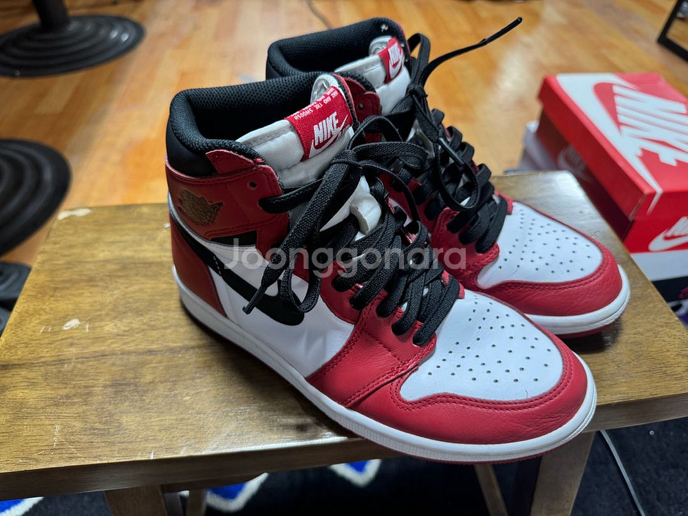 조던 1 레트로 하이 OG 시카고 2015 255--1
