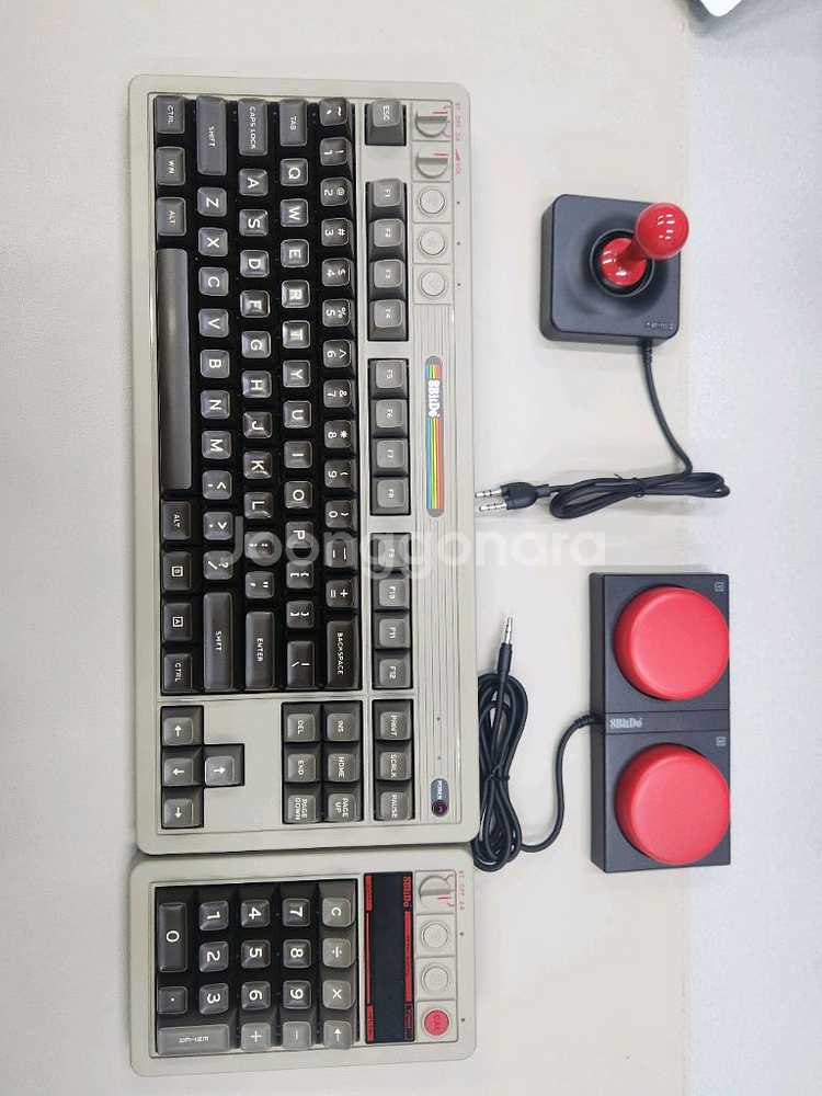 8BitDo 레트로 기계식 키보드+넘버패드--0