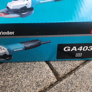 마끼다 GA4031 4인치 유선 전기 앵글그라인더