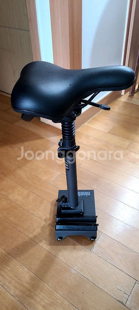 나인봇맥스 G30 전용안장--1