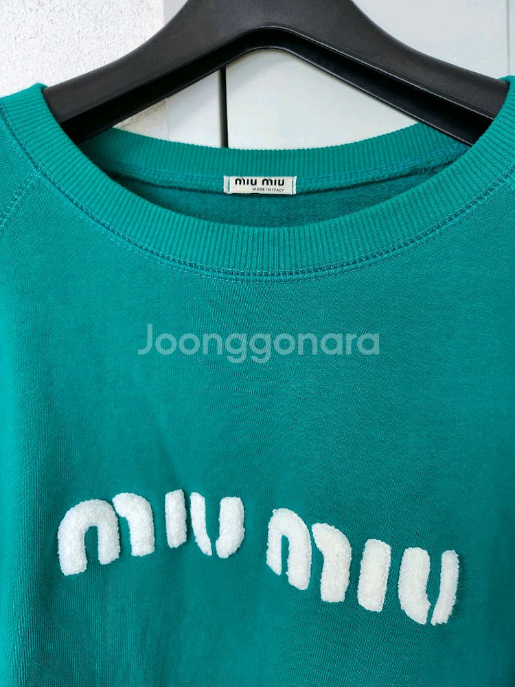 미우 맨투맨 티셔츠--1
