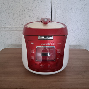 쿠쿠 IH 압력밭솥 CRP-HLT108SR 판매합니다~