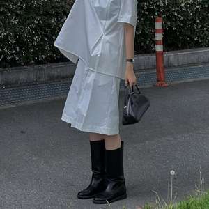 트리밍버드 Inverted pleats skirt