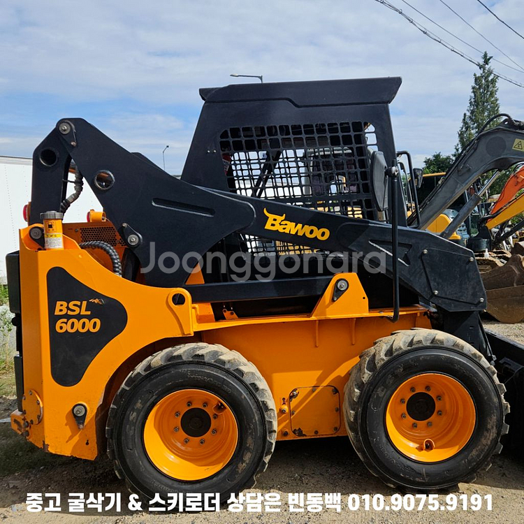 74마력 조이스틱형 324시간가동 농장용 스키로더--1