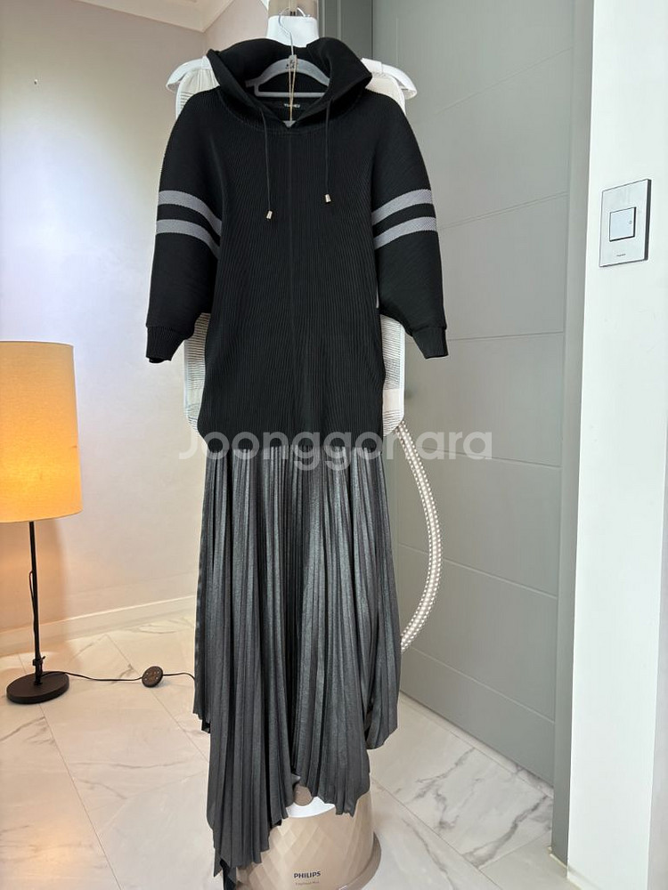 요이츠 플리츠 후드 탑, 올세인츠 자스 쉬머링 주름 스--0