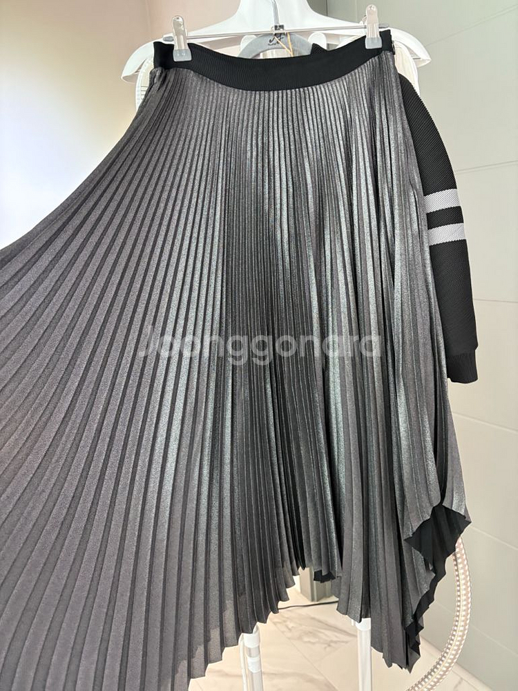 요이츠 플리츠 후드 탑, 올세인츠 자스 쉬머링 주름 스--6