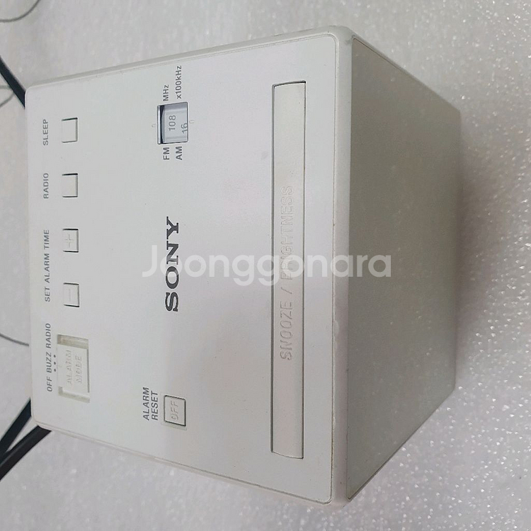 소니 시계라디오 ICF-C1--1