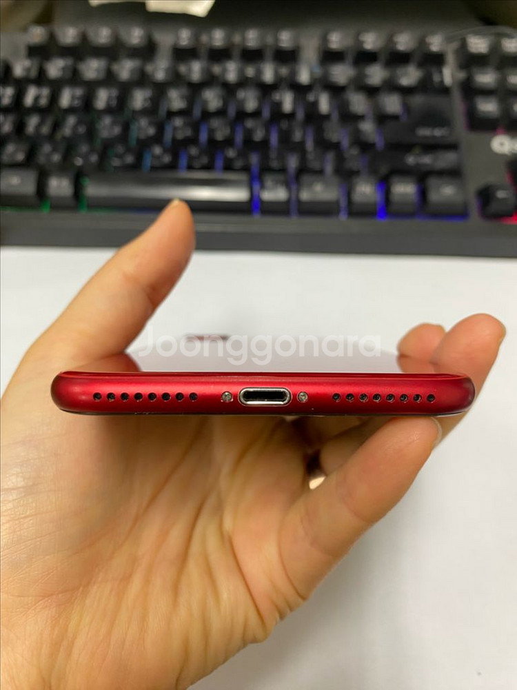 아이폰8플러스 레드 AA급 64GB 배터리100%--6