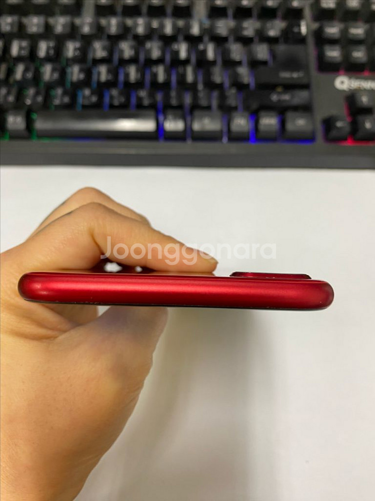 아이폰8플러스 레드 AA급 64GB 배터리100%--3
