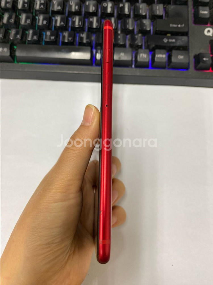 아이폰8플러스 레드 AA급 64GB 배터리100%--5