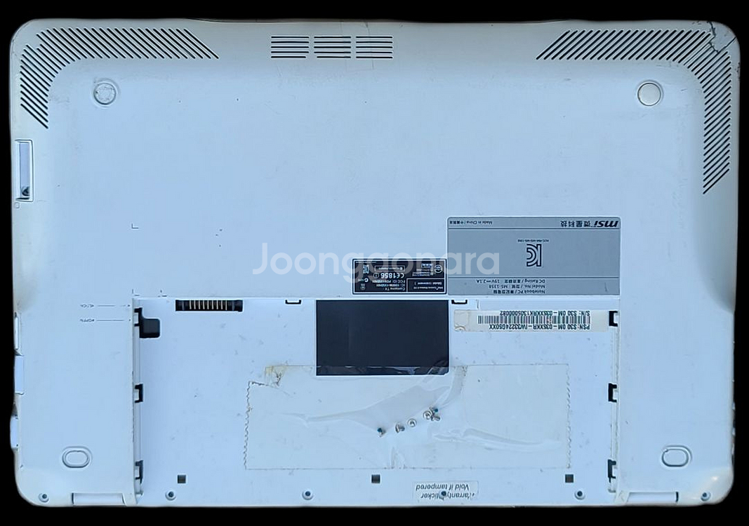 MSI 노트북 MS-1358 부품용 모델입니다.--1