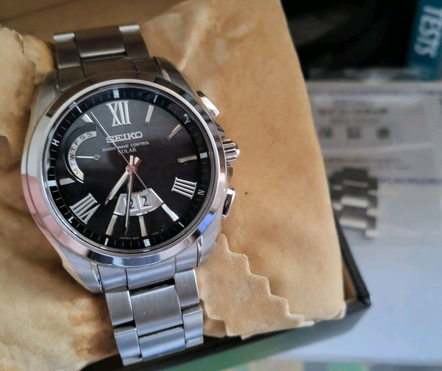 세이코 브라이츠 SAGA083 빅데이트 전파 솔라 이미지