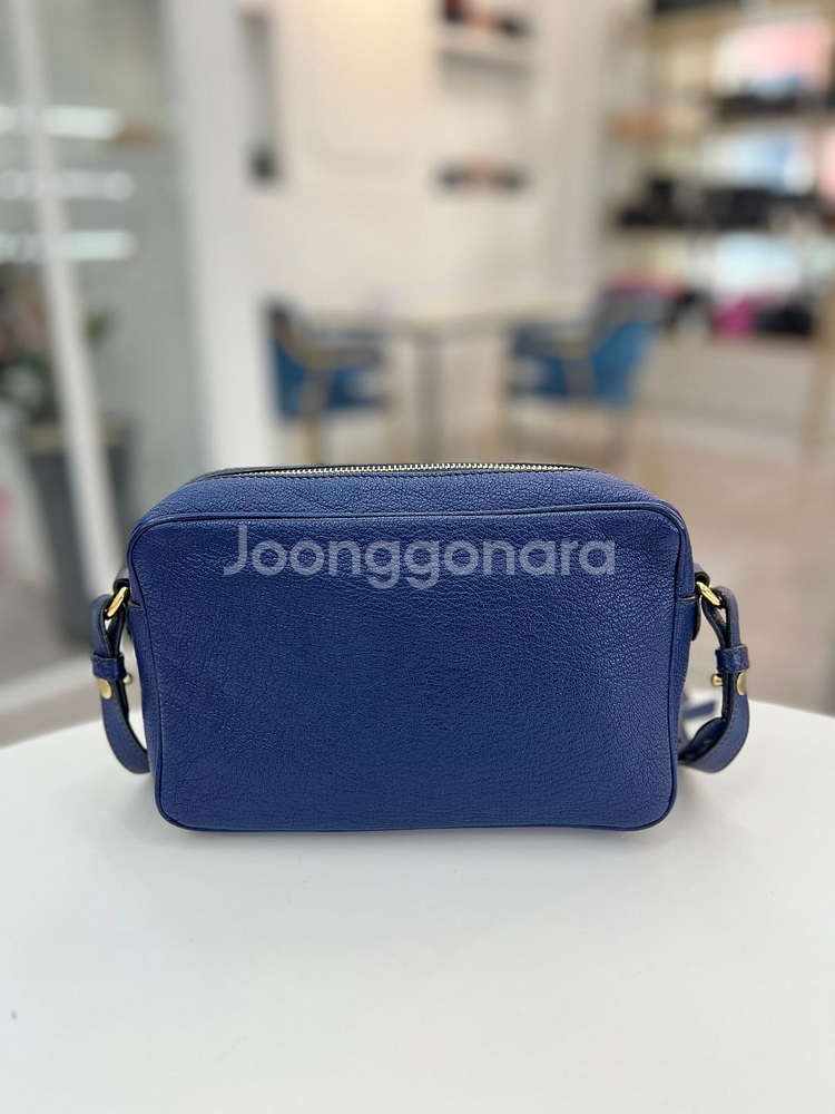 [중고명품 럭스올 울산점] 미우미우 마드라스 카메라백--2